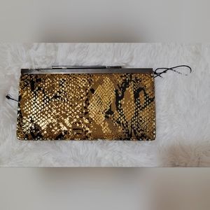 Kenneth Cole flap wallet NWOT